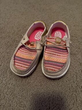 Hey Dude Kids Pink & Tan Patterned Slip-On Sneakers
